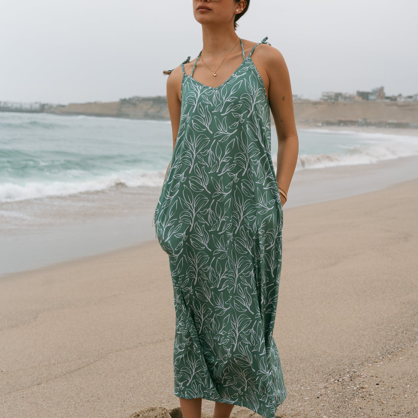 VESTIDO-SALIDA BAHIA Hojas Verdes